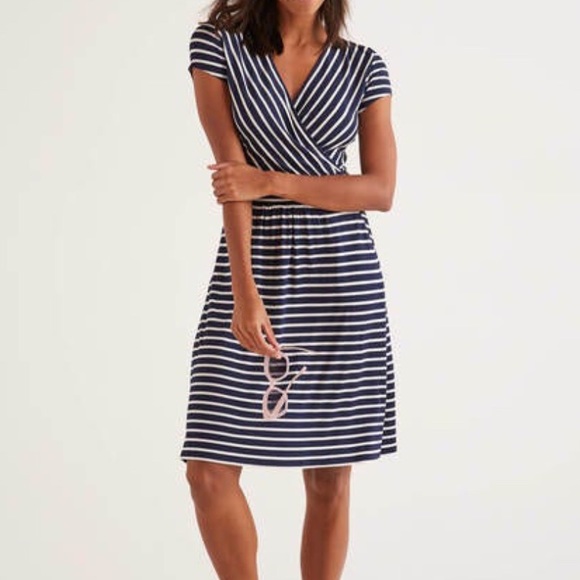 Boden Dresses & Skirts - Boden petite Casual Stripe Surplice Dress